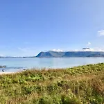 Dağ evi View Lofoten *